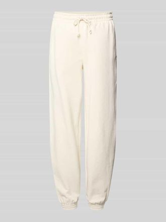 Mustang Jeans Mustang Regular Fit Sweatpants mit Ges&auml;&szlig;tasche Modell Nucia in Offwhite, Gr&ouml;&szlig;e XL
