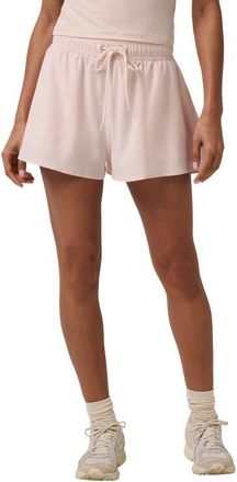 Travis Mathew Breezeblend Challenger Shorts in Sheer Pink at Nordstrom, Size Xx-Large