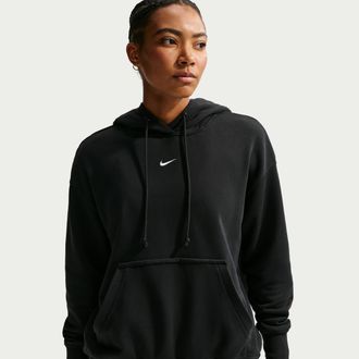 Nike Womens Phoenix Fleece Oversized Pullover Basketball Hoodie in Black | HV8101-010