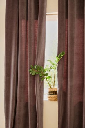 Calma House Cortina color marr&oacute;n 140x280