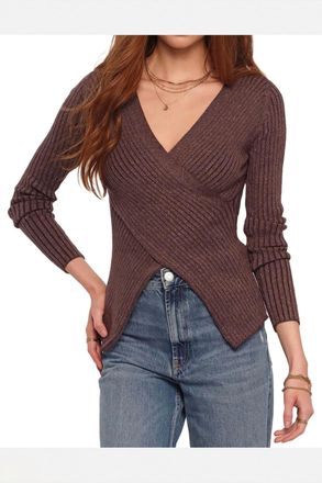 Heartloom Tory Wrap Front Top In Cafe