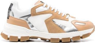 Moschino embroidered-logo low-top sneakers - men - Calf Leather/Calf Leather/Polyester/Fabric/Rubber/Polyurethane - 44 - White