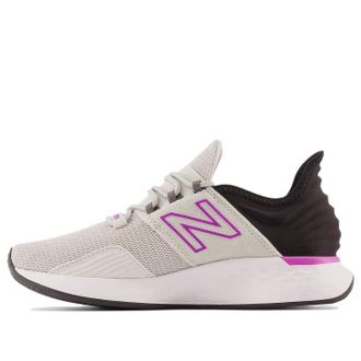New Balance (WMNS) New Balance Fresh Foam Roav Grey Pink Black WROAVGC