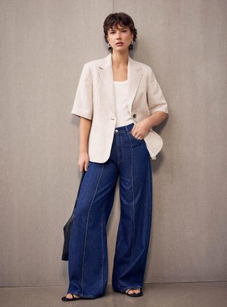 DL1961 Womens Hepburn embossed seam jean Fit: Wide leg, high rise