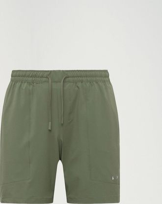 Born Living Yoga Short Rhein Green Dry