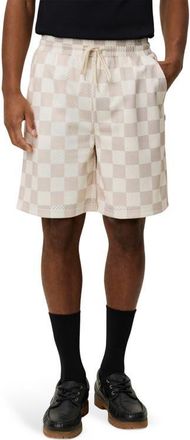 Les Deux Shawn Mesh Shorts in Light Sand at Nordstrom, Size Xx-Large