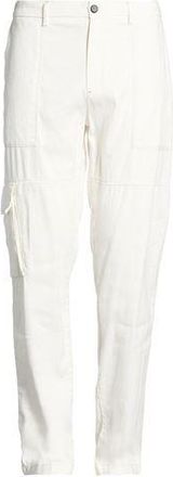 Eleventy BOTTOMWEAR - Pantaloni su YOOX.COM