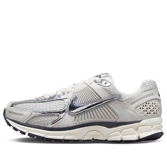 Nike (WMNS) Nike Air Zoom Vomero 5 Photon Dust Metallic Silver FD0884-025