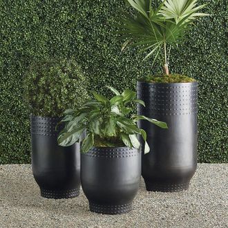 Frontgate Benton Planters - 21, 21 Individual - Frontgate