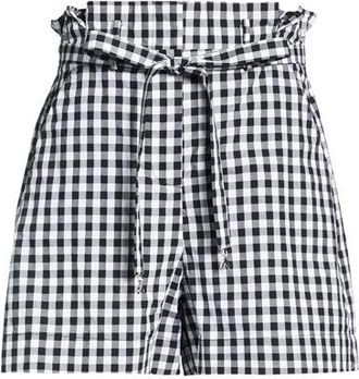 Patrizia Pepe BOTTOMWEAR - Shorts e bermuda su YOOX.COM