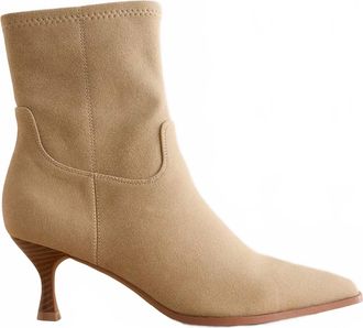 Mia Shoes Womens Aletta Boot In Sand