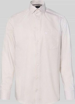 Olymp Regular Fit Businesshemd aus reiner Baumwolle mit Kentkragen in Sand, Gr&ouml;&szlig;e 39