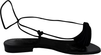Magda Butrym platte sandalen met bloemenapplicaties in zwart leer