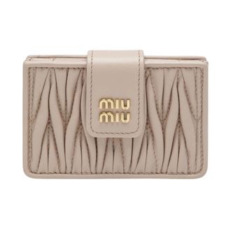Miu Miu Matelass&eacute; Nappa Leder Kaarthouder - Dames - Portefeuilles - Roze - ONE Size - Leer - Accessoires