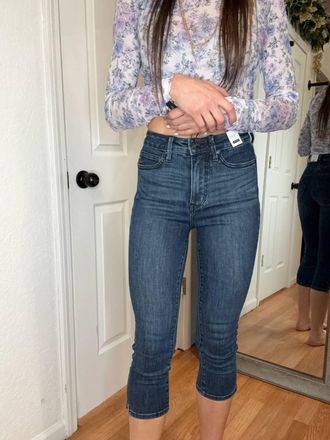 Judy Blue Janey Denim Capri Jeans In Blue