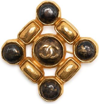Chanel CC stone brooch - women - Gold Plated - One Size