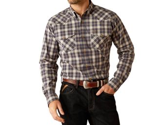 Ariat Relentless Pursuit Long Sleeve Snap Shirt In Oddessy Grey