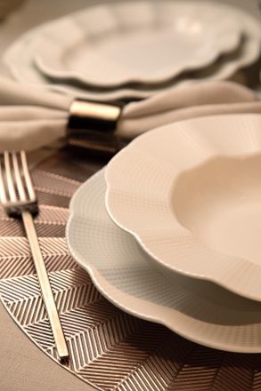 Hermia Set Di Stoviglie Set 100% Porcellana Bianco