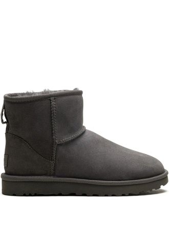 UGG w Classic Mini ii