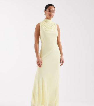 Tfnc Petite Vestito lungo da cerimonia accollato in chiffon giallo con laccetti