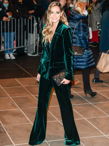 How to wear a velvet pantsuit like Olivia Palermo