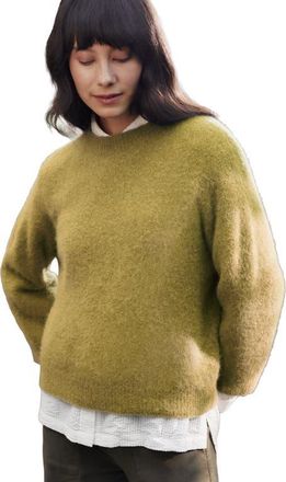Celtic & Co. Crew Neck Alpaca Sweater in Pistachio at Nordstrom, Size X-Small