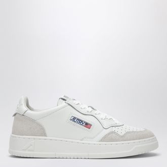 Autry Medalist Low sneakers in white leather and suede