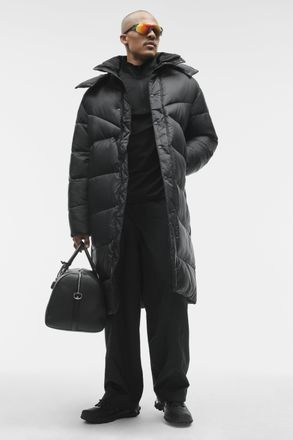 Alo | Gold Rush Puffer Trench Jacket in Black, Size: Medium