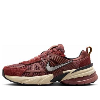 Nike (WMNS) Nike V2K Run Red Sepia Dark Pony FN6703-201