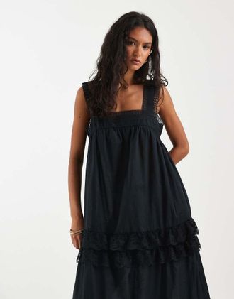 Object Vestito lungo boh&eacute;mien premium nero a balze con finiture in pizzo e volant
