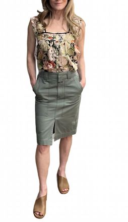Closed Utility Skirt In 601