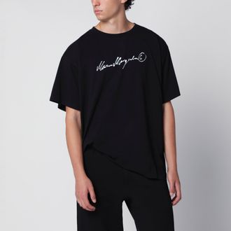 Maison Margiela T-shirt nera con stampa logo