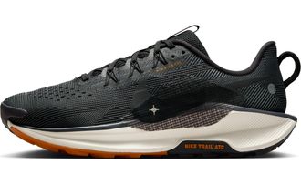 Nike Nike Men Pegasus Trail 5 Traillaufschuh f&uuml;r Herren Running Shoe, Black Off Noir Monarch Pale Ivory, 5.5 UK