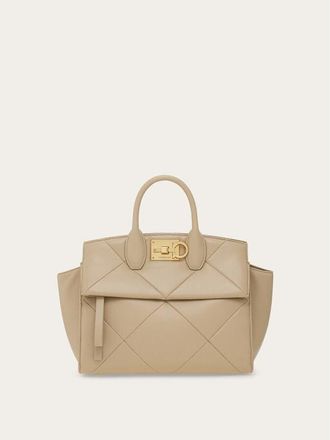 Ferragamo Womens Beige Lamb Leather Bag
