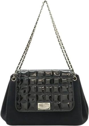 Chanel Pre-owned Shoulder Bags, female, Black, Size: ONE SIZE Pre-owned Cotton Shoulder Bag