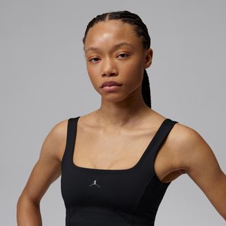 Nike Jordan Womens Jordan Sport Flightweight Dri-FIT Cropped Top in Black | IF2357-010