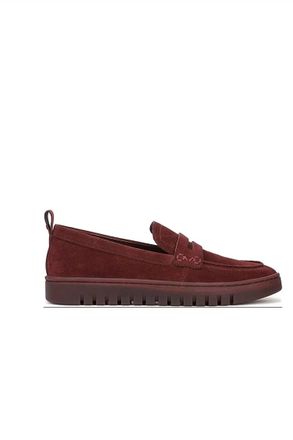 Birkenstock Womens Vionic Uptown Loafer In Cherry Jubilee