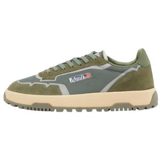 Autry Wildpace Lage Su&egrave;de Sneakers - Heren - Schoenen - Groen - Maat: 41 EU Su&egrave;de
