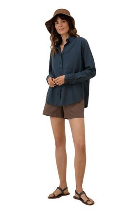 Pact Organic Cotton Sunset Lightweight Cotton Classic Shirt in Midnight Blue at Nordstrom, Size X-Large