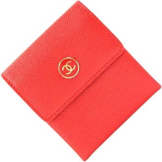 Chanel Pre-owned Wallets, female, Red, Size: ONE SIZE Pre-owned Leather Wallet