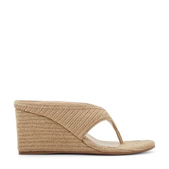 Marc Fisher Womens Udena Wedge Thong Sandal In Light Natural Raffia
