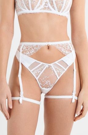 Etam Mascarade Porte Jartelle Lace Garter Belt in White at Nordstrom, Size Medium