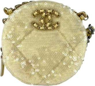 Chanel Pre-owned Mini Bags, female, Yellow, Size: ONE SIZE Pre-owned Vintage Mini Shoulder Bag