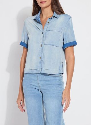 Lyss&eacute; Bianca Stretch Chambray Short Sleeve