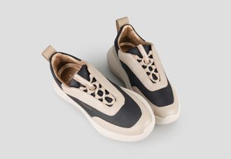 Alexander Smith Eclipse Woman in beige leather and black technical fabric