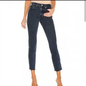 Levi's Wedgie Fit Ankle Jeans In Black, Blue