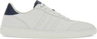 Ferragamo Witte leren sneakers met logo in reli&euml;f - Heren - Sneakers - Wit - 39 1/2 EU - Leer - Schoenen