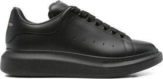 Alexander McQueen Oversized leather low-top sneakers - Black