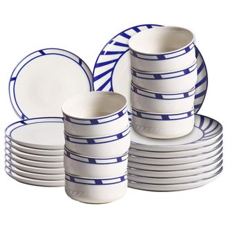Beliani Vajilla De 24 Piezas De Porcelana Acabado Esmaltado Con Borde Decorativo Para 8 Personas Hecho A Mano Comedor Cocina Blanco Y Azul Shiso