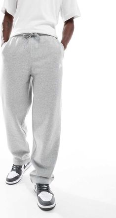 Nike Club - Joggers dritti grigi-Grigio